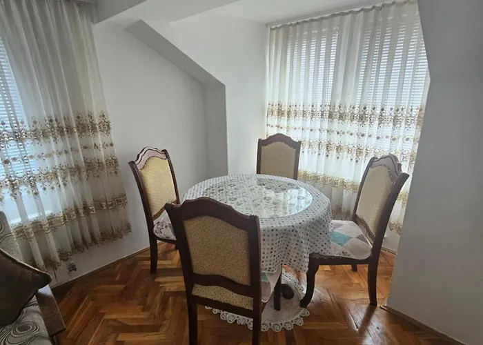 Old Bazaar Altunalem *